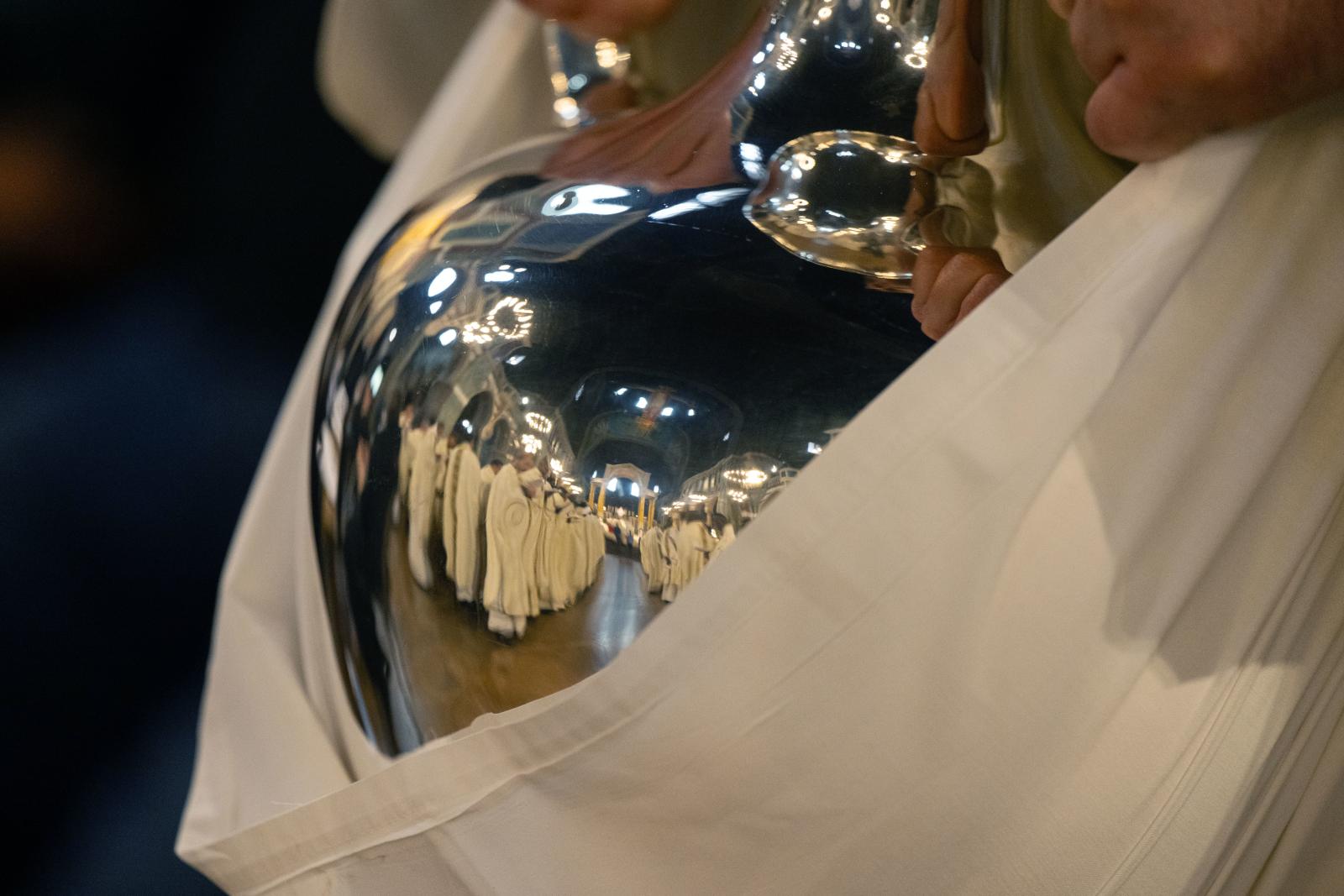 Archbishop's Homily for the Chrism Mass - Diocese of Westminster