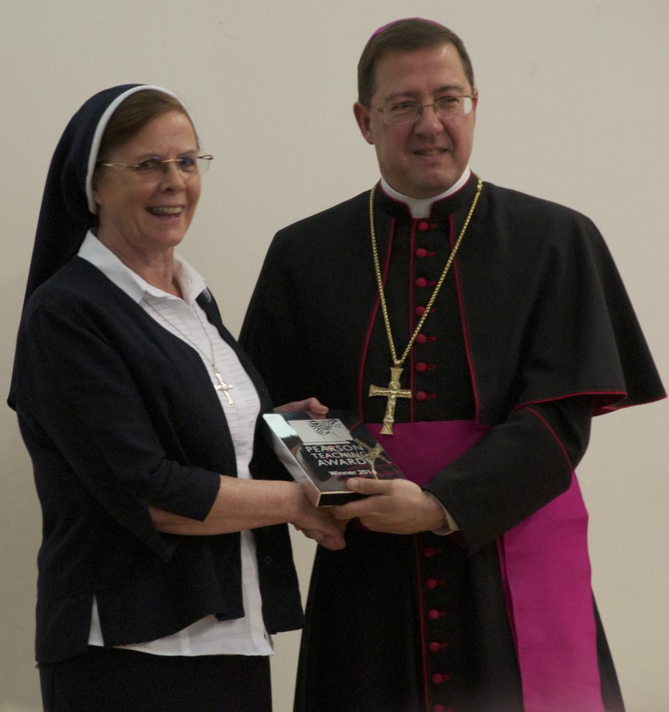 Sr Hannah Dwyer Receives Prestigious Teaching Award - Diocese of Westminster