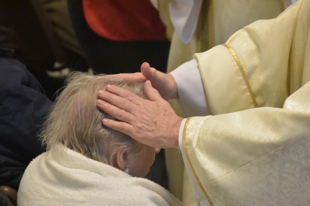 'Offer the sick pastoral and spiritual care,' says Cardinal Vincent - Diocese of Westminster