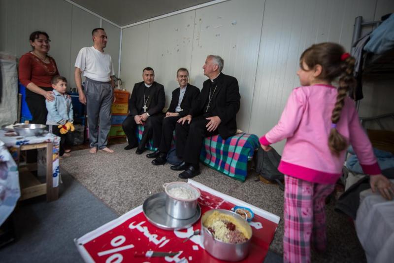 Cardinal Vincent Visits Christians in Erbil