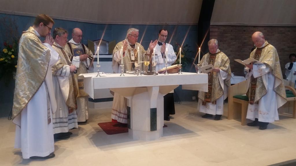 Cardinal Vincent Nichols Consecrates the Church of the Holy Family 