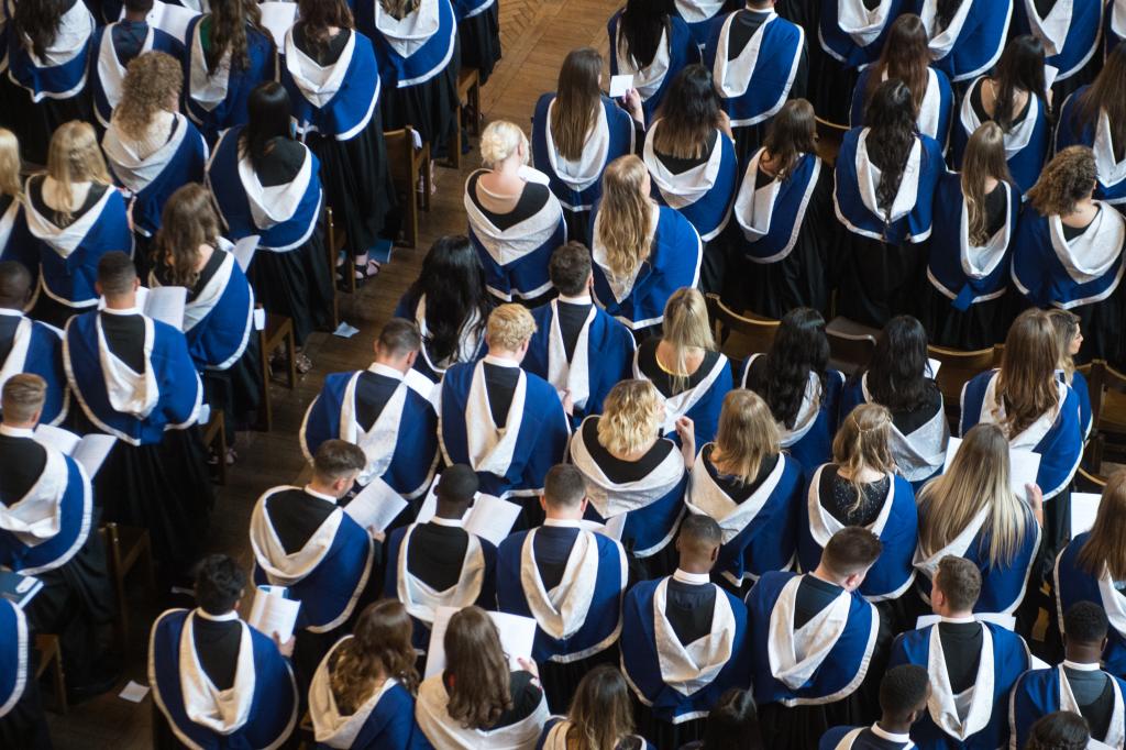 Mater Ecclesiae College: Ecclesiastical Faculties at St ...