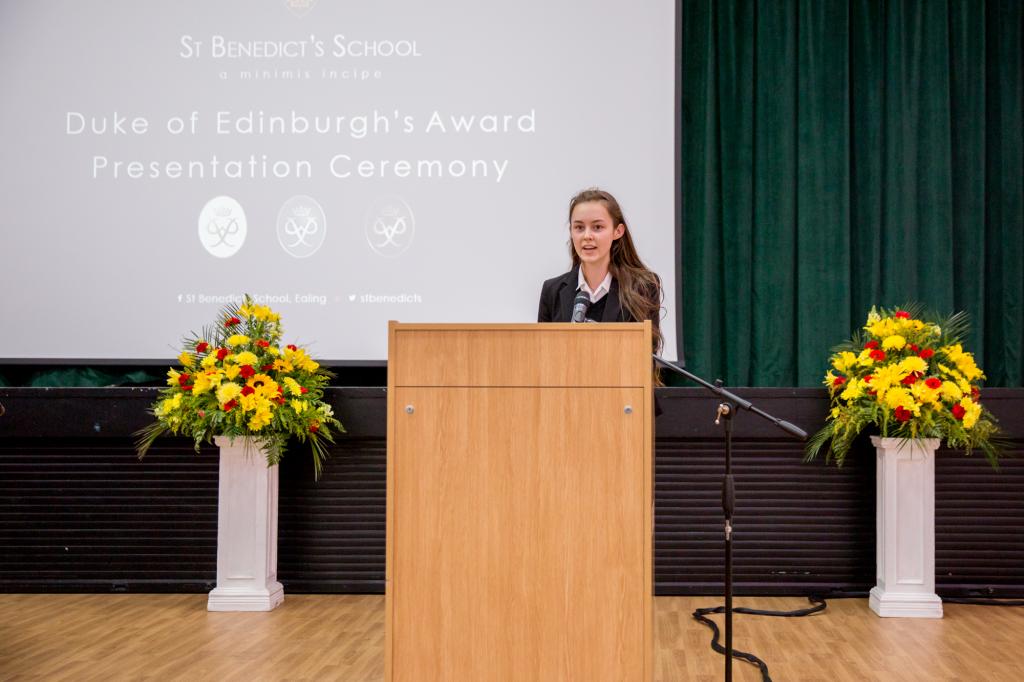 St Benedict's School, Ealing celebrates a record number of Duke of Edinburgh's Awards - Diocese of Westminster