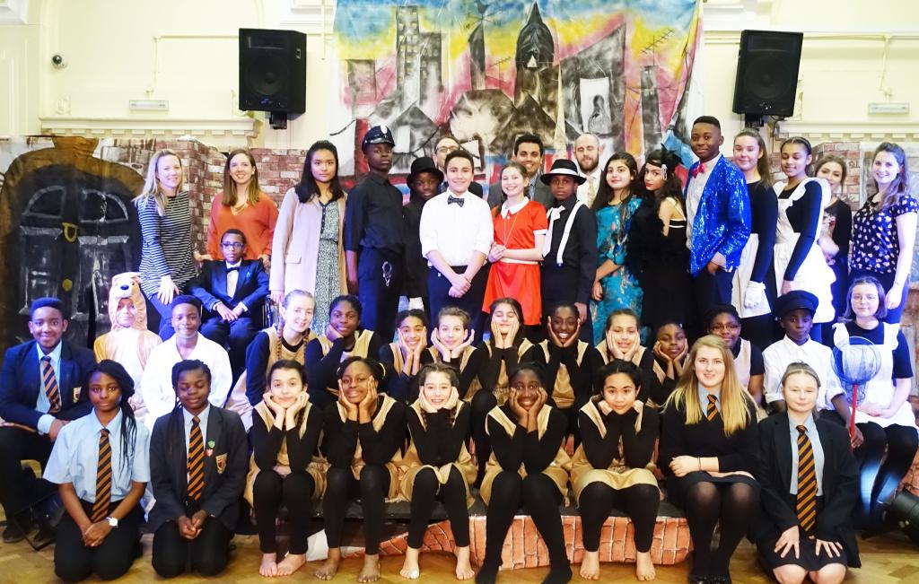 Top Class Performance of 'Annie' at St Thomas More School - Diocese of Westminster