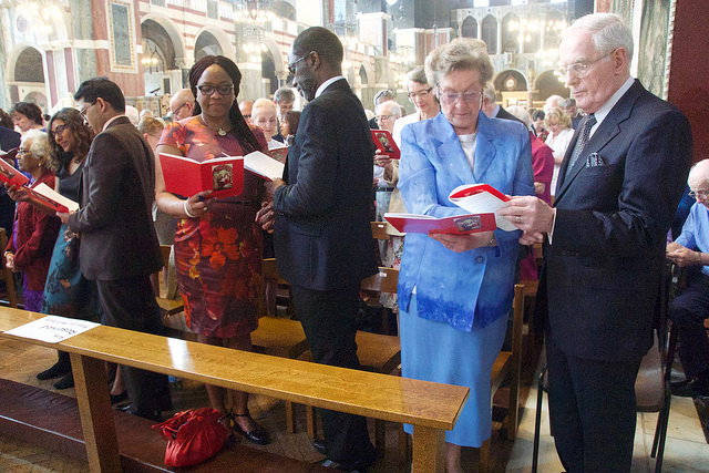 'You are makers of history,' Cardinal tells married couples - Diocese of Westminster
