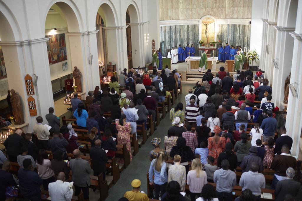 Homerton Parish Celebrates 60 Years of Faith - Diocese of Westminster
