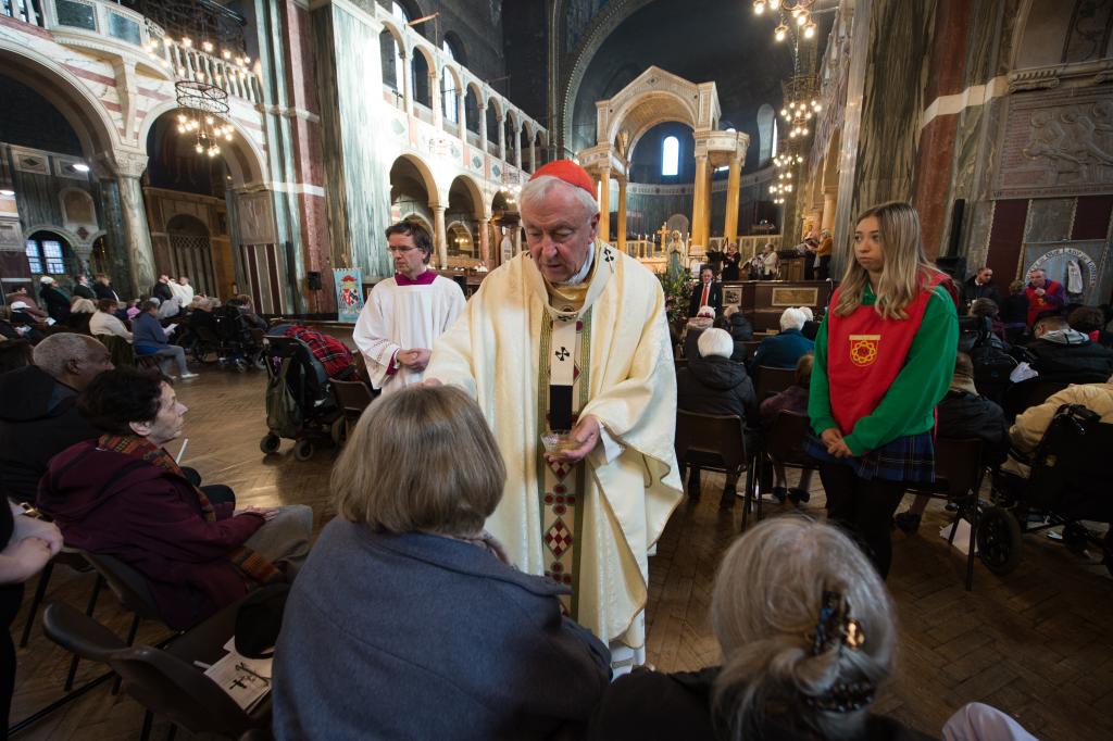 Sick given ‘pride of place’ at Mass for Our Lady of Lourdes - Diocese of Westminster