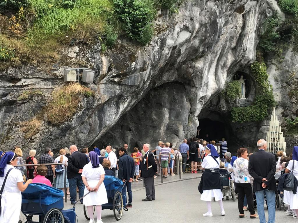 Lourdes 2019: Pilgrims Arrive