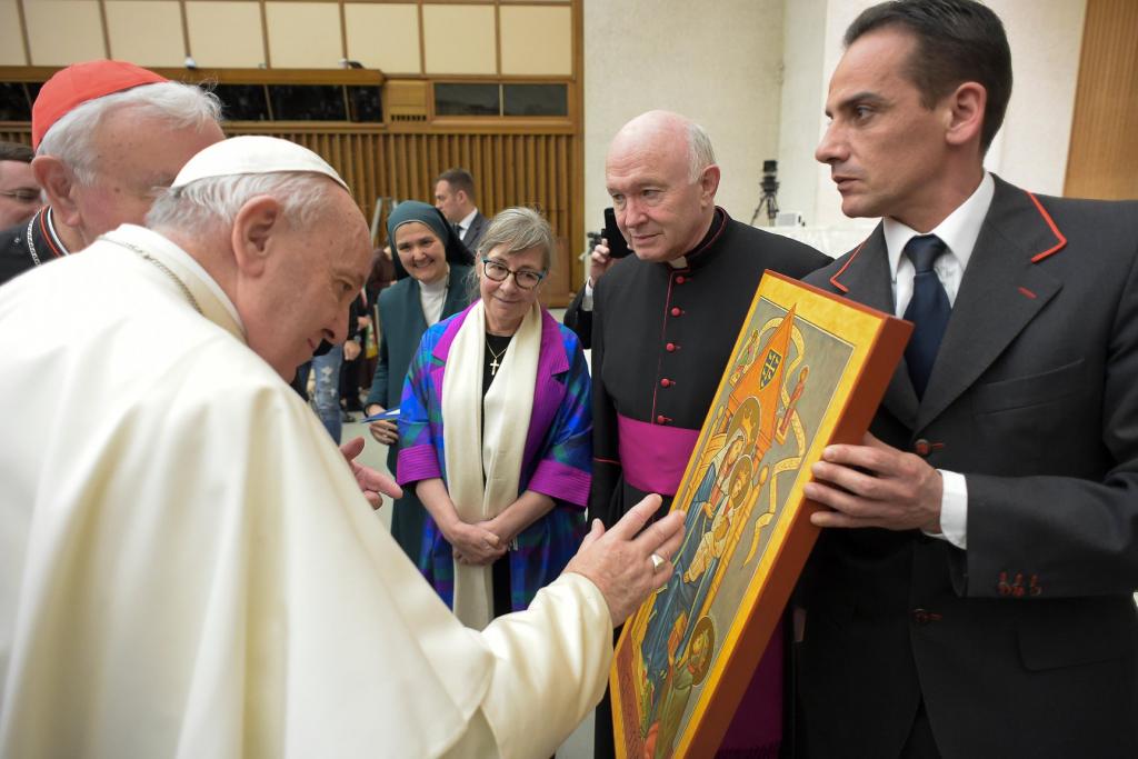 Pope blesses painting of Our Lady of Walsingham - Diocese of Westminster