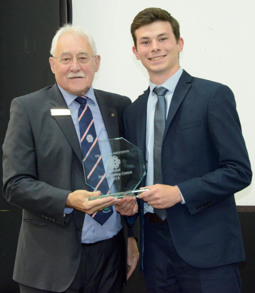 Finchley Catholic High School student wins Catenian National Public Speaking Competition - Diocese of Westminster