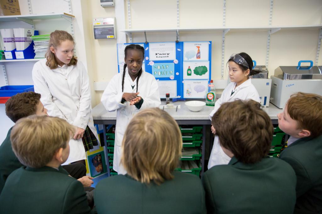 Science Week at St Benedict’s - Diocese of Westminster