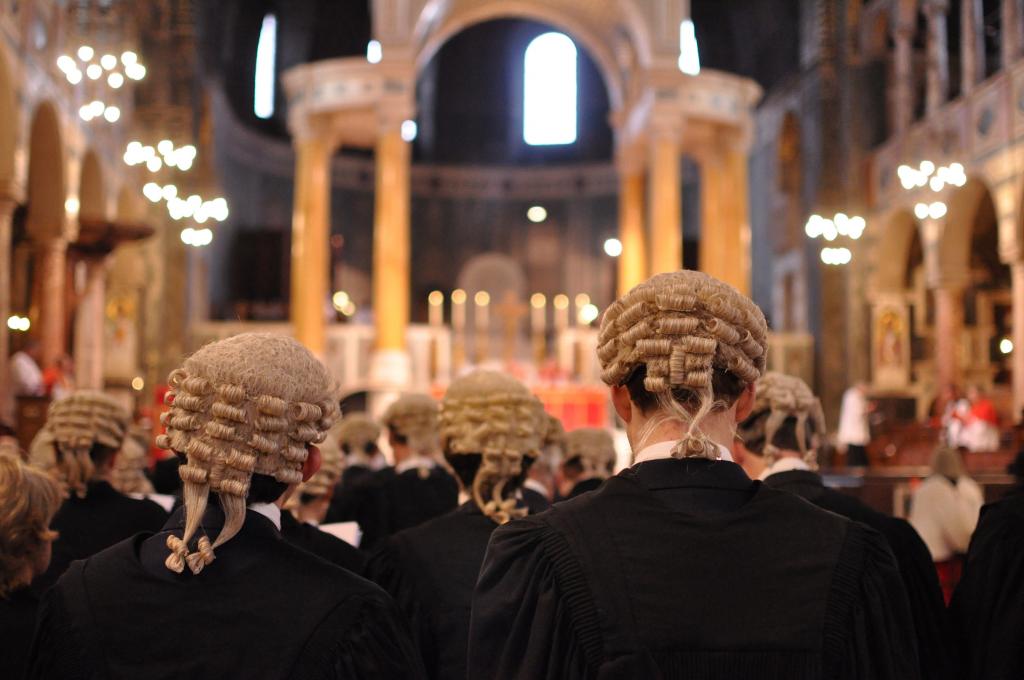 Red Mass: Lawyers called to recognise the importance of reconciliation  - Diocese of Westminster