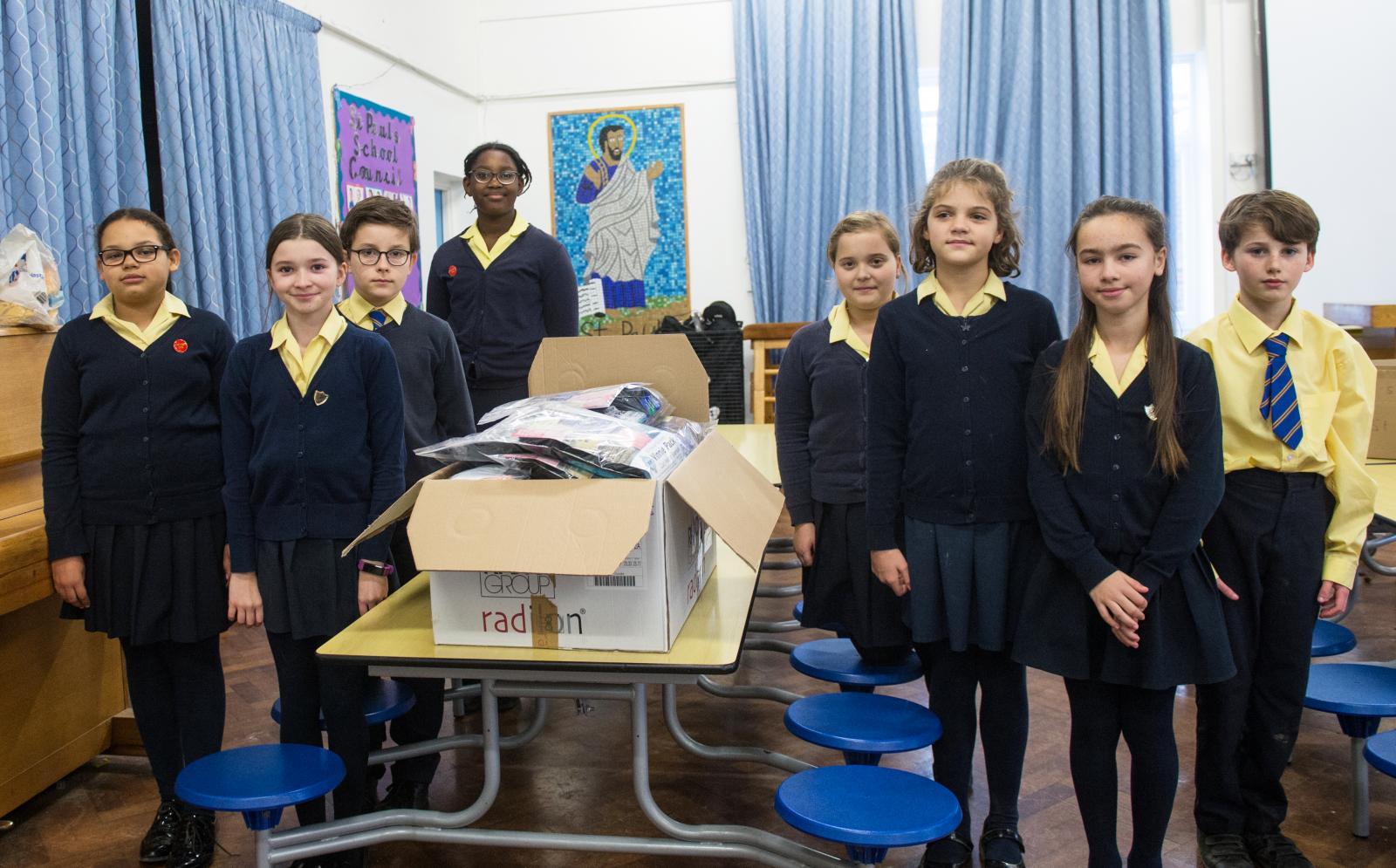 School children make essential ‘Vinnie packs’ for homeless - Diocese of Westminster