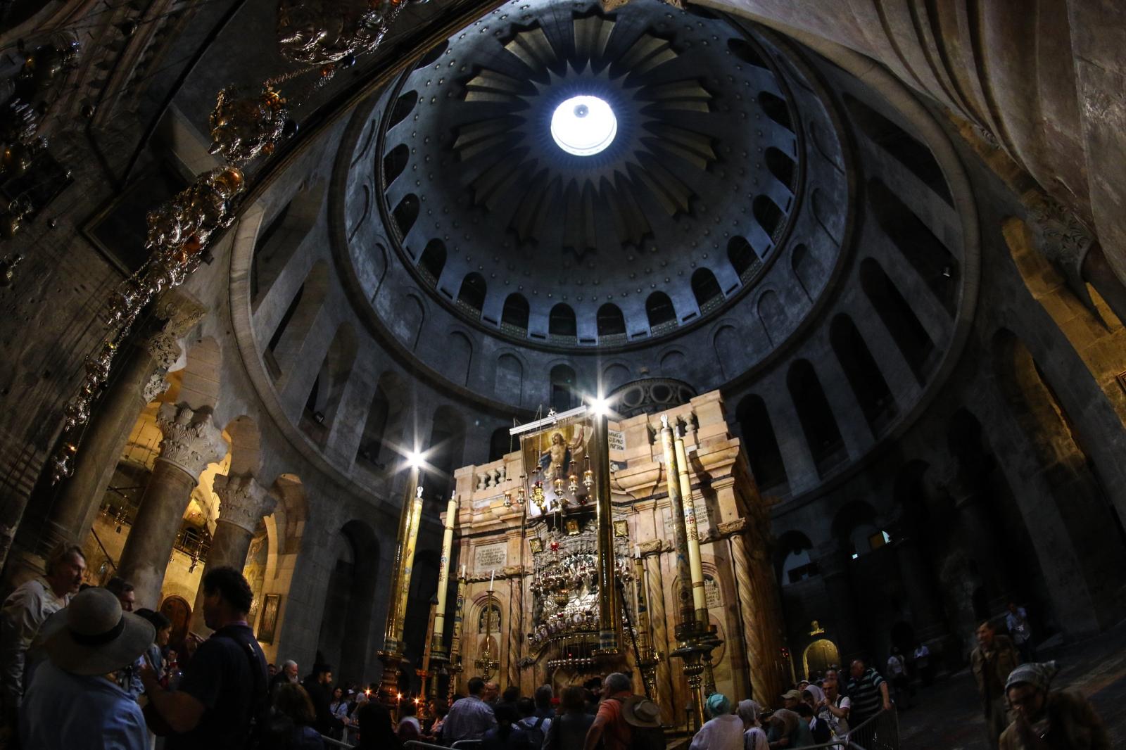 Archbishop expresses support for Latin Patriarch following incident at Holy Sepulchre in Jerusalem