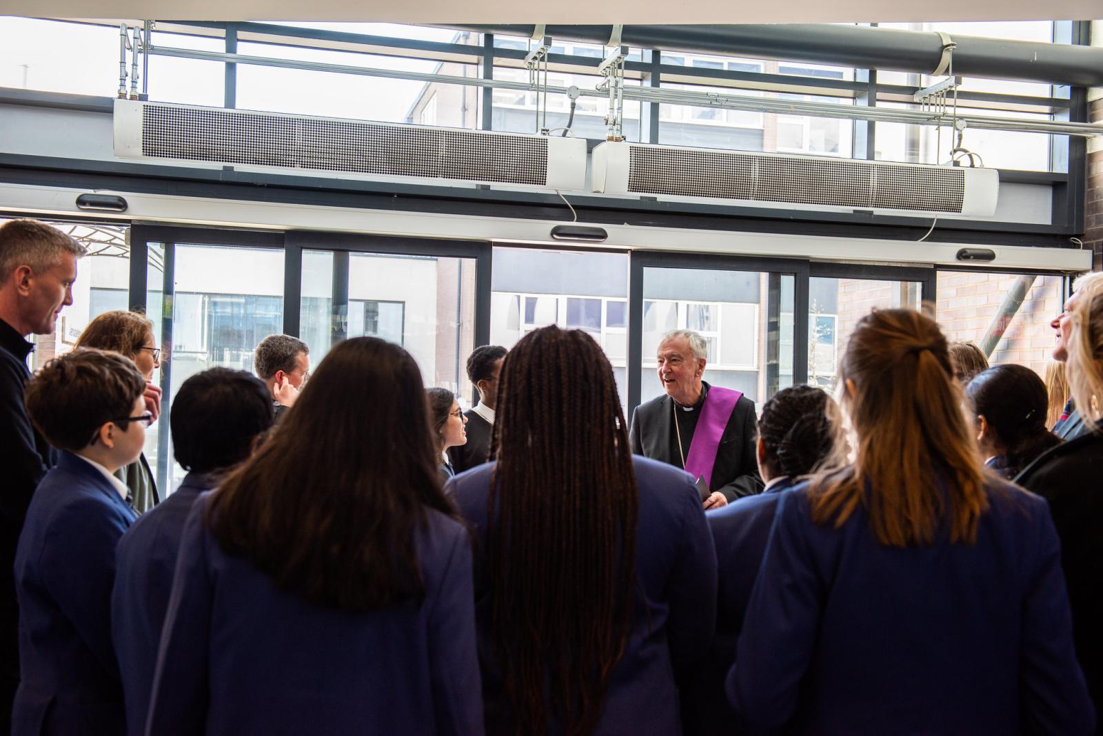 Education Secretary Commends Outstanding Outcomes for Disadvantaged Pupils in the Diocese of Westminster