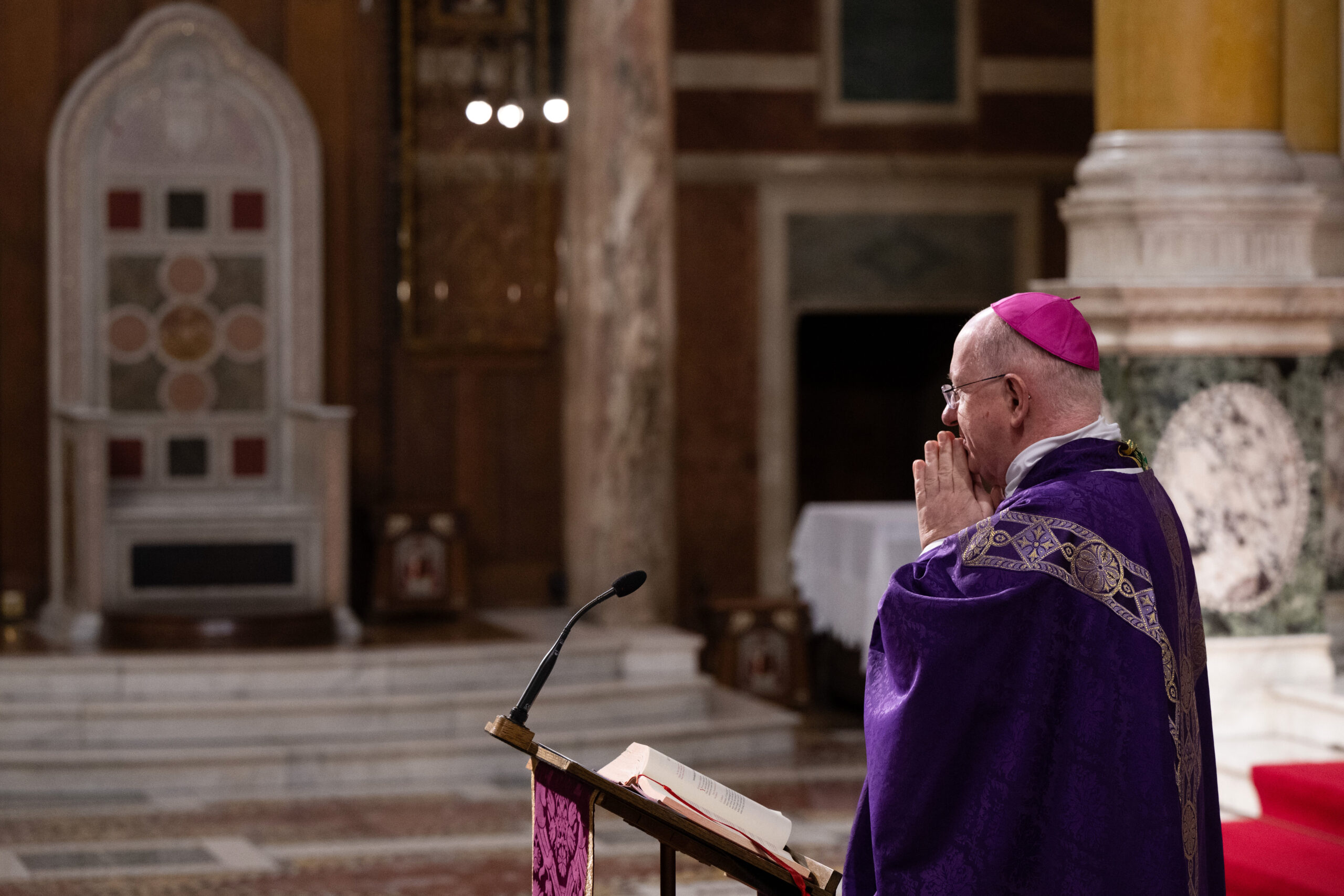 Archbishop prays for victims of Golders Green attack